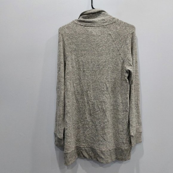 Anthropologie Saturday Sunday Grey Button Long Sleeve Cloudfleece Top - Picture 7 of 8